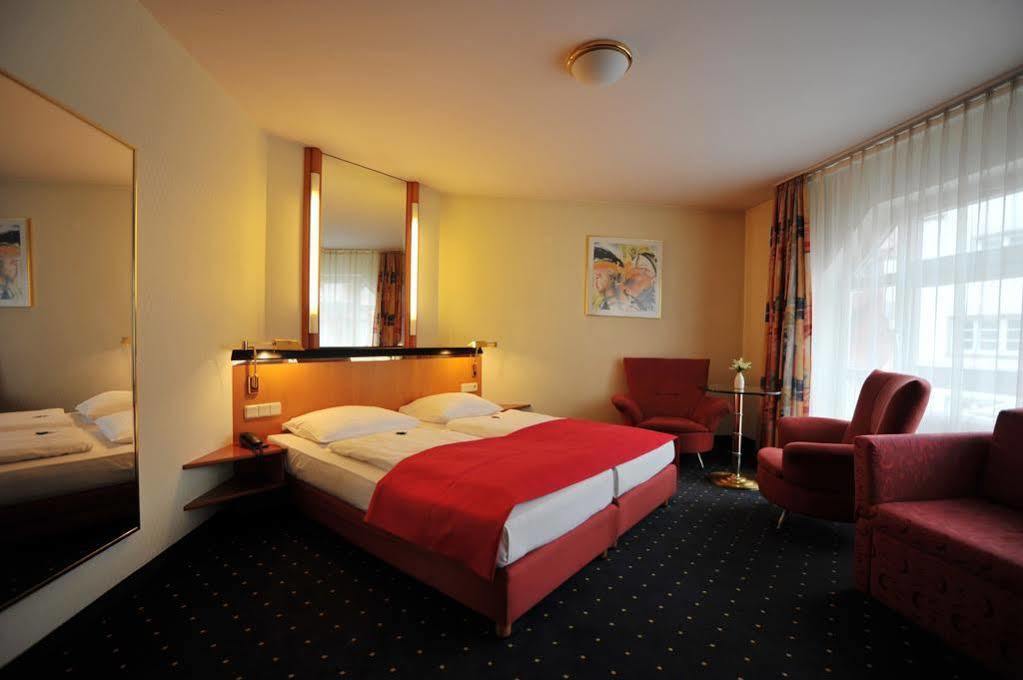 Hotel Am Stadtgarten Radolfzell am Bodensee Kültér fotó